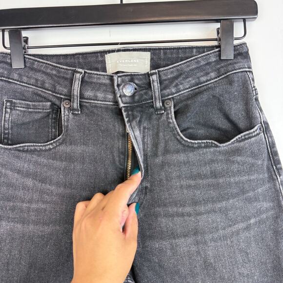 Everlane The Curvy Cheeky Jean High Rise 27” Black - Size 26 - Picture 3 of 10